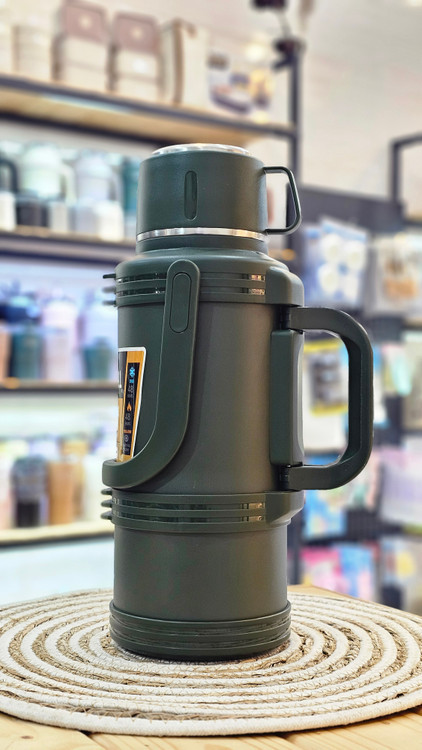 فلاسک استیل وکیوم 2.5 لیتری jk اصل برای سفر و طبیعتگردی سبز